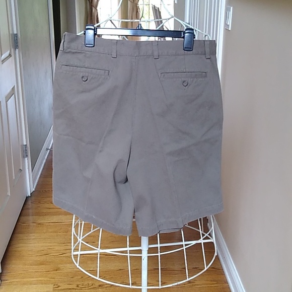 Evergreen Shorts - Picture 4 of 11